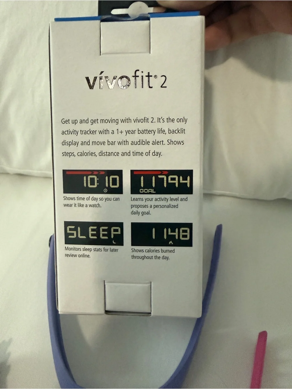 Garmin Vívofit 2 Fitness Tracker + 3 Replacement Bands in Purple and Pink